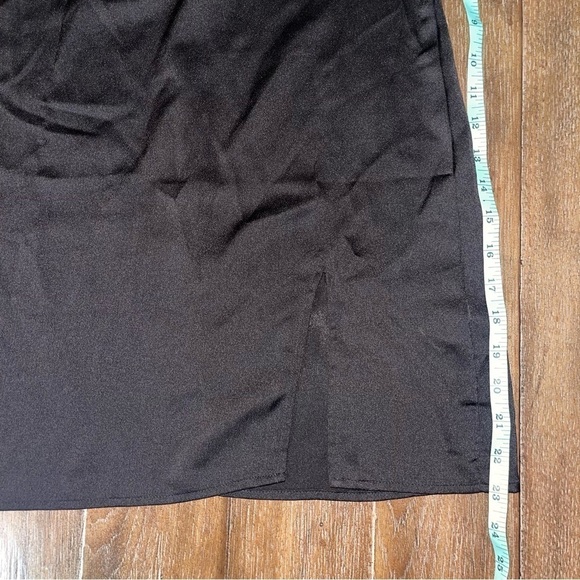 LIONESS Black Mini Slip On Dress w Side Slip size M - Picture 4 of 7